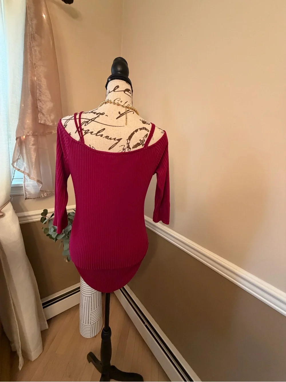Suzy Shier wine Ribbed Lace-Up Top Side Ruched Tunic M - Picture 4 of 7